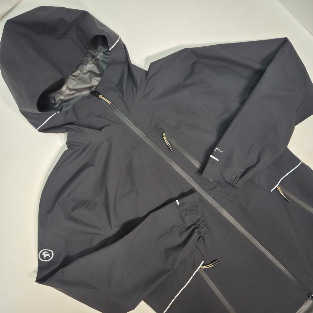 Backcountry Runoff 2.5L Rain Jacket in Black sz S Women's Peretex Waterproof